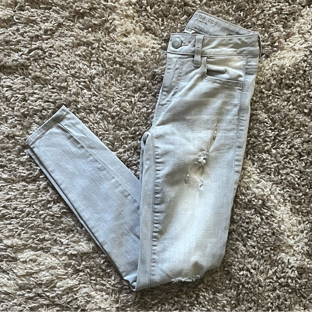 AE Ne(x)t Level Ripped High-Waisted Jegging in Charcoal Ash size 0 EUC